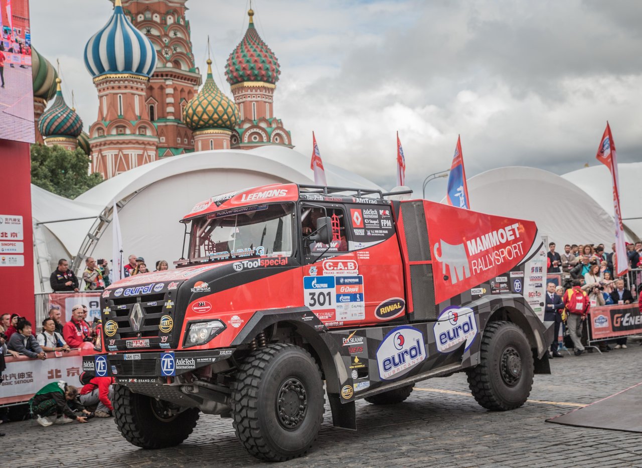 Mammoet Rallysport op kop in Silk Way Rally