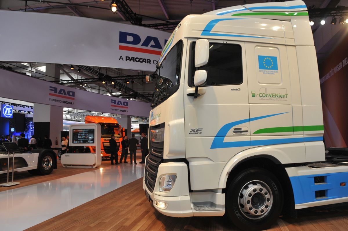 DAF met 'onderlip' op IAA
