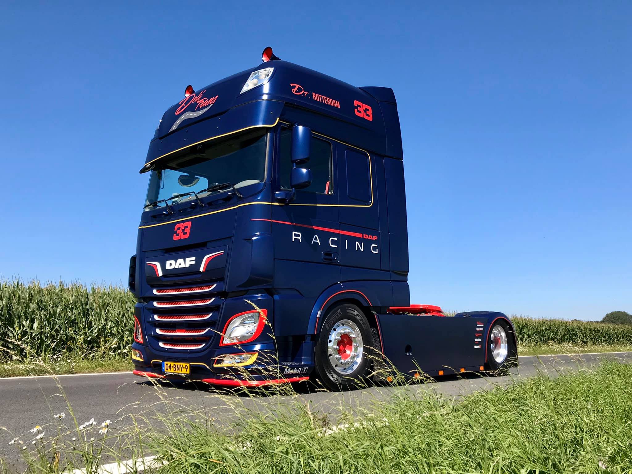 DAF XF in Racing stijl voor DeliTrans Rotterdam