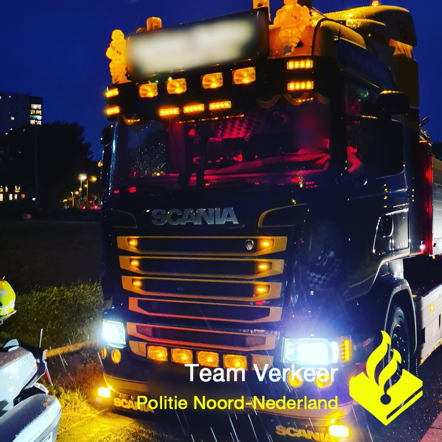 1/2/4 STUKS Zonne-energie Draadloos Geen Boor Cabine 1/2/4 STUKS Zonne-energie Draadloos Geen Boor Cabine