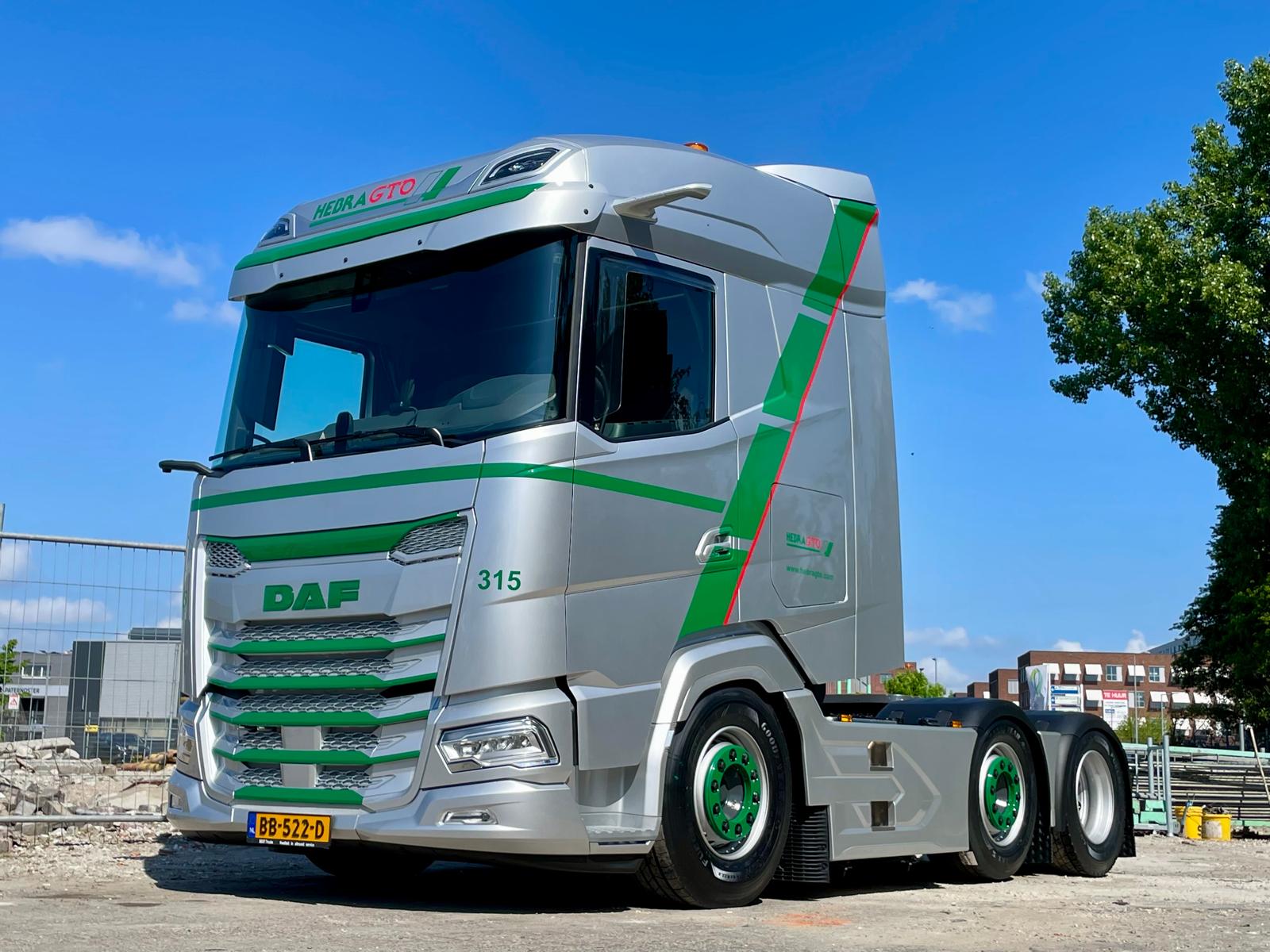 Vijf DAF XG FTG trekkers voor HebraGTO