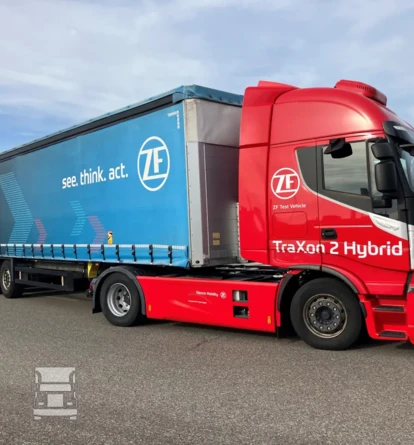 Iveco S-Way Hybride truck