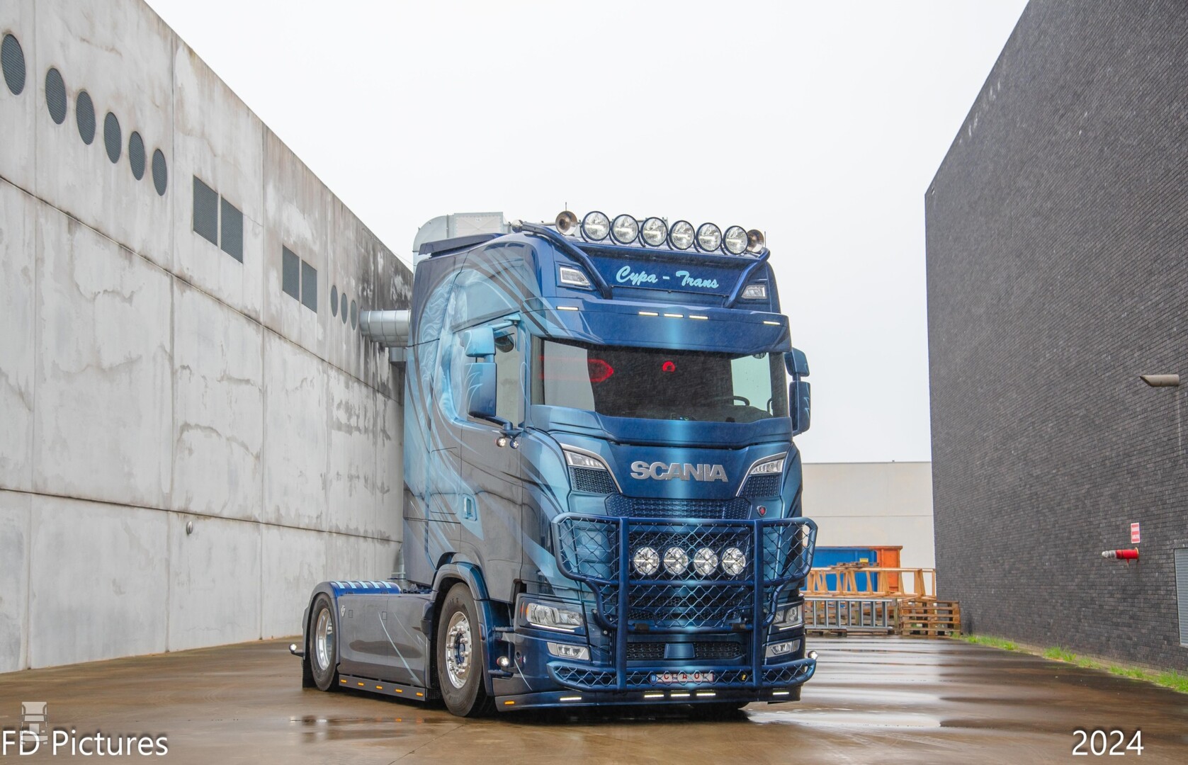 Scania 660S voor Cypa Trans