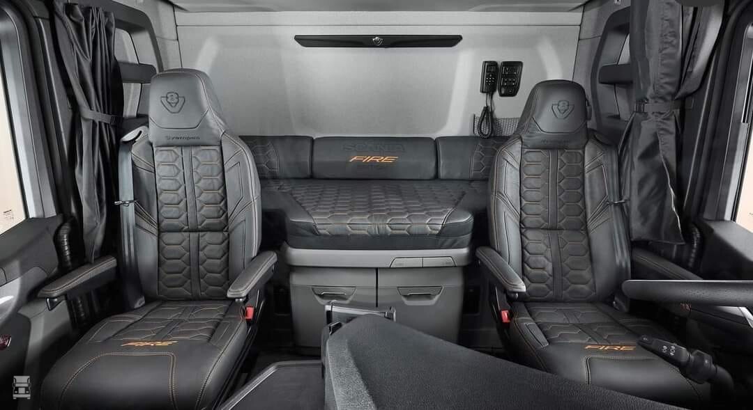 Scania 770S Fire Edition