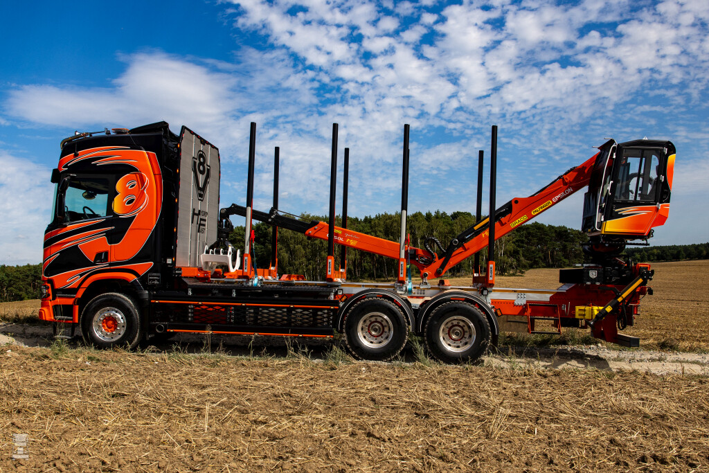 Poolse Scania R660 houttruck