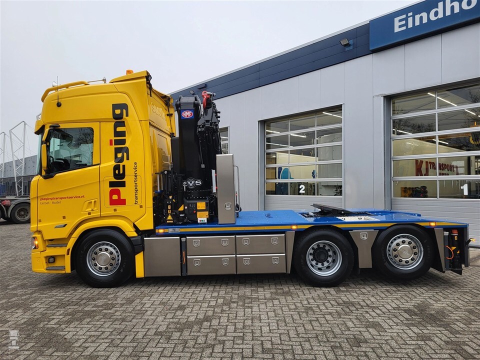 De beste service met een gele Scania