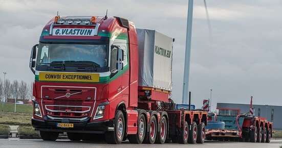 Aflevering_Volvo_FH16_750_Vlastuin_1_lowres.jpg