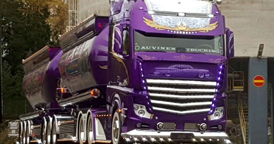 auvinen7-1400.jpg auvinen7-1400.jpg