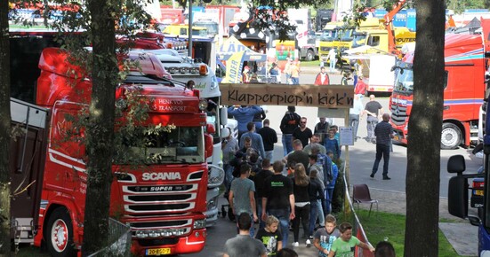 Staphorst_1-1400.jpg Staphorst_1-1400.jpg