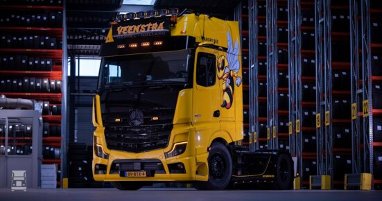 Actros L Angry Bee (1) Actros L Angry Bee (1)