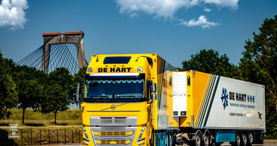 De Hart_Volvo FH combi