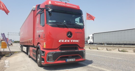 eActros naar Turkije1 (960 x 540) eActros naar Turkije1 (960 x 540)