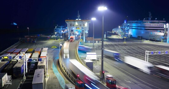 Calais_LR.jpg Calais_LR.jpg