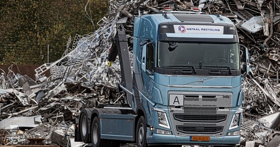 Volvo_FH_Ocean_Race_Edition_Oosting_Metaal_Recycling_3_lowres.jpg Volvo_FH_Ocean_Race_Edition_Oosting_Metaal_Recycling_3_lowres.jpg