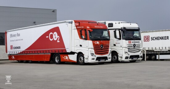 CO2_truckLR.jpg CO2_truckLR.jpg