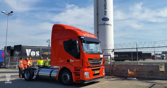 Vos-LNG.jpg Vos-LNG.jpg