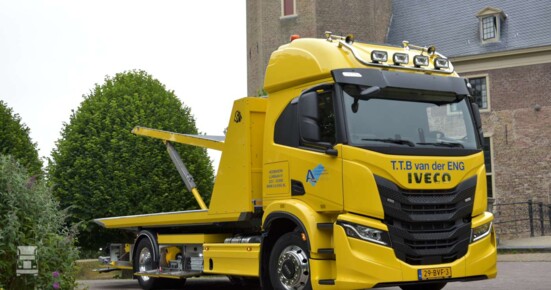 Van der Eng (9)-1400 Van der Eng (9)-1400