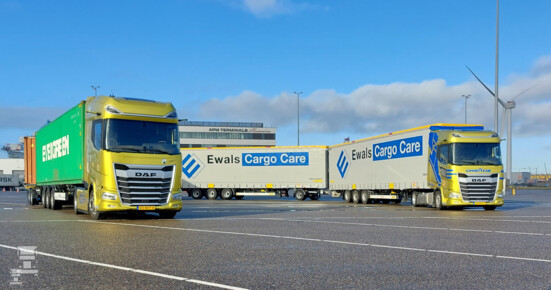 24502-DAF_SEC 24502-DAF_SEC