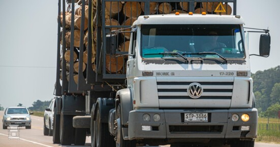 logging-truck-6659419_1280 logging-truck-6659419_1280