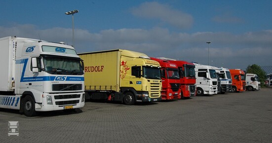 Ashford_parking_LR.jpg Ashford_parking_LR.jpg