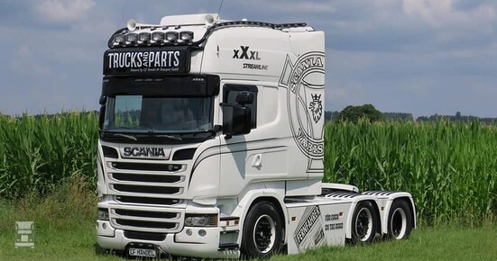 MichelXXX_1.jpg MichelXXX_1.jpg