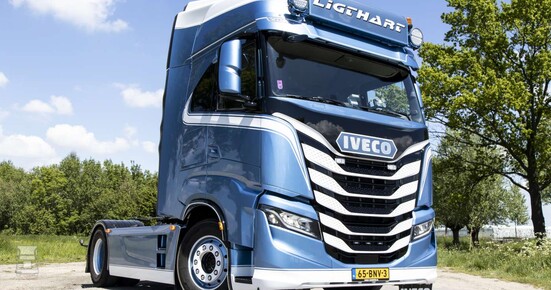 Ligt_9-1400.jpg Ligt_9-1400.jpg