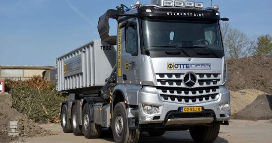 ASIMERCEDES_WIDE-SPREAD_8x4_OtteInfra rv 1 gw
