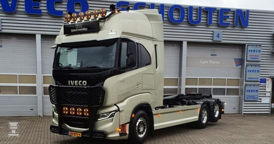 Iveco (5) Iveco (5)