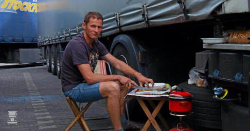 chauffeur-kamperen.jpg chauffeur-kamperen.jpg