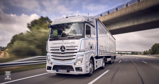 Actros_2019_LR.jpg Actros_2019_LR.jpg