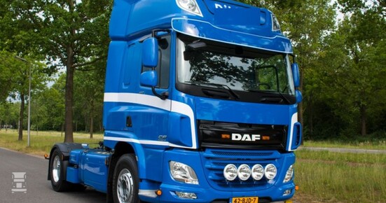 Dikken_Nieuwleusen_met_blok_1.jpg Dikken_Nieuwleusen_met_blok_1.jpg