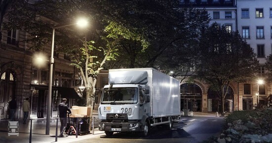 D_Cab_2.1m_stadsdistributie_avond_LRLR.jpg D_Cab_2.1m_stadsdistributie_avond_LRLR.jpg