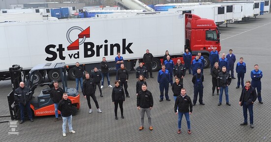 Jubileum_St._van_den_Brink_LR.jpg Jubileum_St._van_den_Brink_LR.jpg