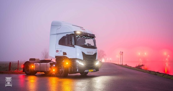 Van_Oort_-_1.jpg Van_Oort_-_1.jpg