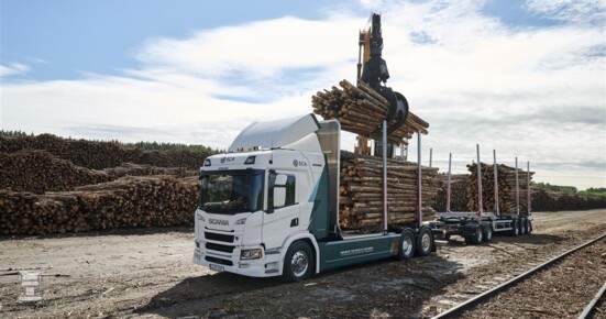 Scania-BEV-timber-truck