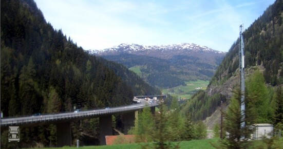 Brenner-Pass-highway-0819-cropped (960 x 532) Brenner-Pass-highway-0819-cropped (960 x 532)