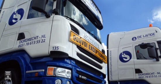 Lange2.jpeg Lange2.jpeg