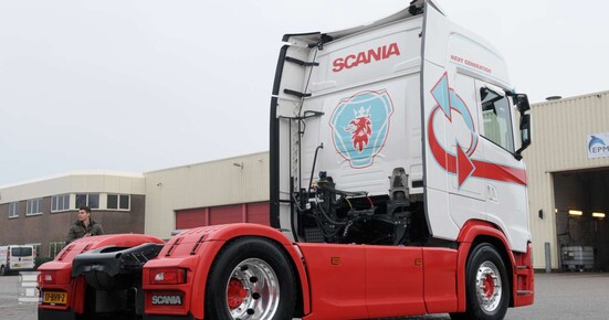 Koeltrans-3-1400.jpg Koeltrans-3-1400.jpg