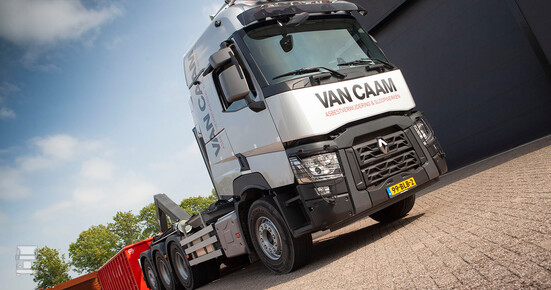 Renault_Trucks_C_8x4_Van_Caam_2_lowres.jpg Renault_Trucks_C_8x4_Van_Caam_2_lowres.jpg
