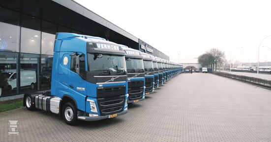 Volvo-trucks_voor_Verhoek_Europe1LR.jpg Volvo-trucks_voor_Verhoek_Europe1LR.jpg