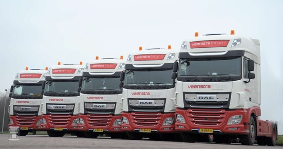 Veenstra_1-1400.jpg Veenstra_1-1400.jpg