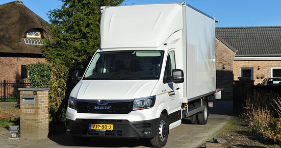 MAN_TGE_chcab1_LR.jpg MAN_TGE_chcab1_LR.jpg