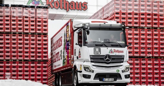 BIGtruck vermomde eActros 600 25DT287_010 (960 x 640) BIGtruck vermomde eActros 600 25DT287_010 (960 x 640)