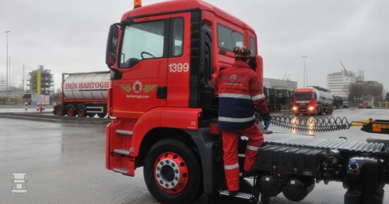 800_7denhartogh.jpg 800_7denhartogh.jpg