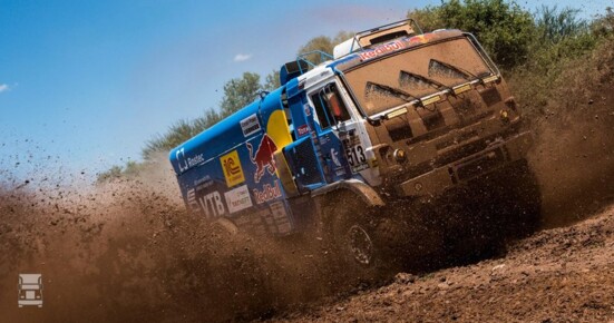 fotoRedBull.jpg fotoRedBull.jpg