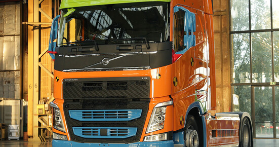 Safety_demo_3_lowres.jpg Safety_demo_3_lowres.jpg