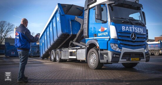 Baetsen_3LR.jpg Baetsen_3LR.jpg