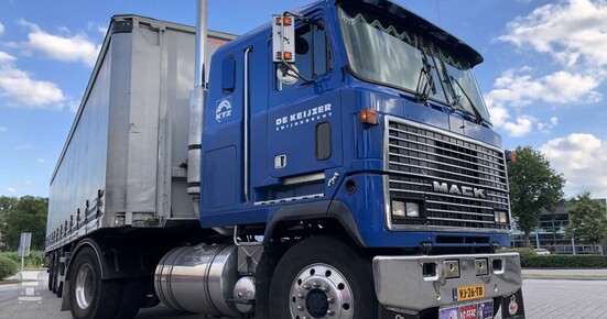 IMG_3015-1400.jpg IMG_3015-1400.jpg