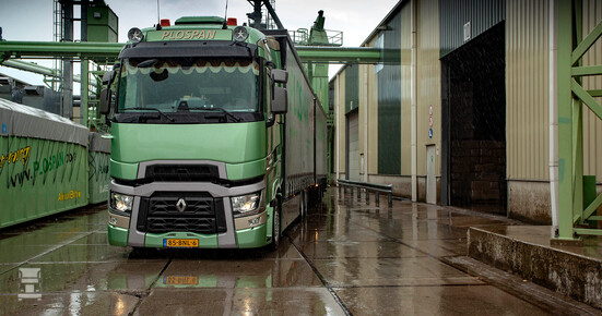 Renault_Trucks_T_voor_Plospan_2_lowres.jpg Renault_Trucks_T_voor_Plospan_2_lowres.jpg
