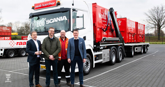 Raab_Karcher_Scania-2-pers-2020.jpg Raab_Karcher_Scania-2-pers-2020.jpg